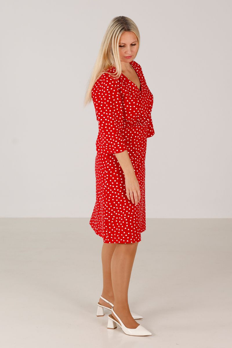 Camilla rød og hvit hjertekjole